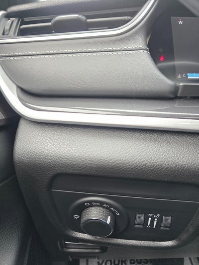 2022 Jeep Grand Cherokee Altitude