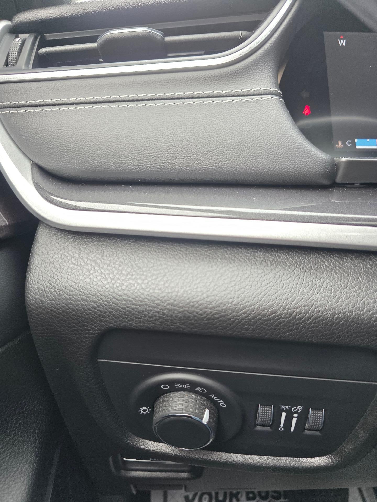 2022 Jeep Grand Cherokee Altitude