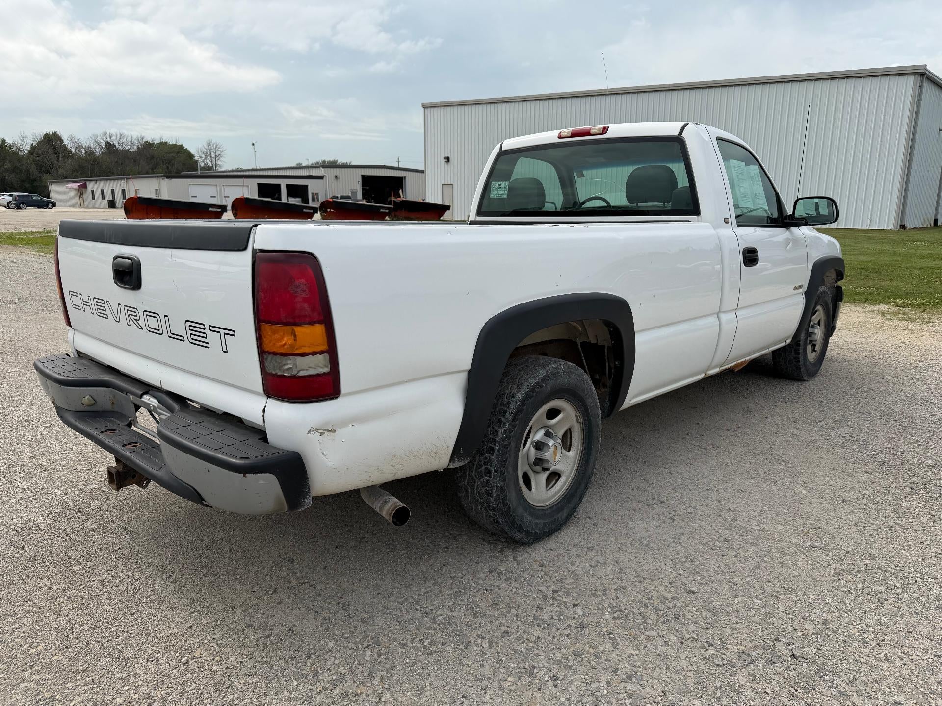 2001 Chevrolet Silverado 1500 Base