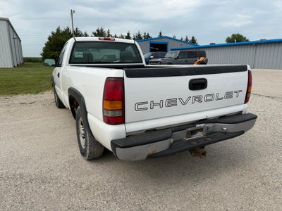 2001 Chevrolet Silverado 1500 Base