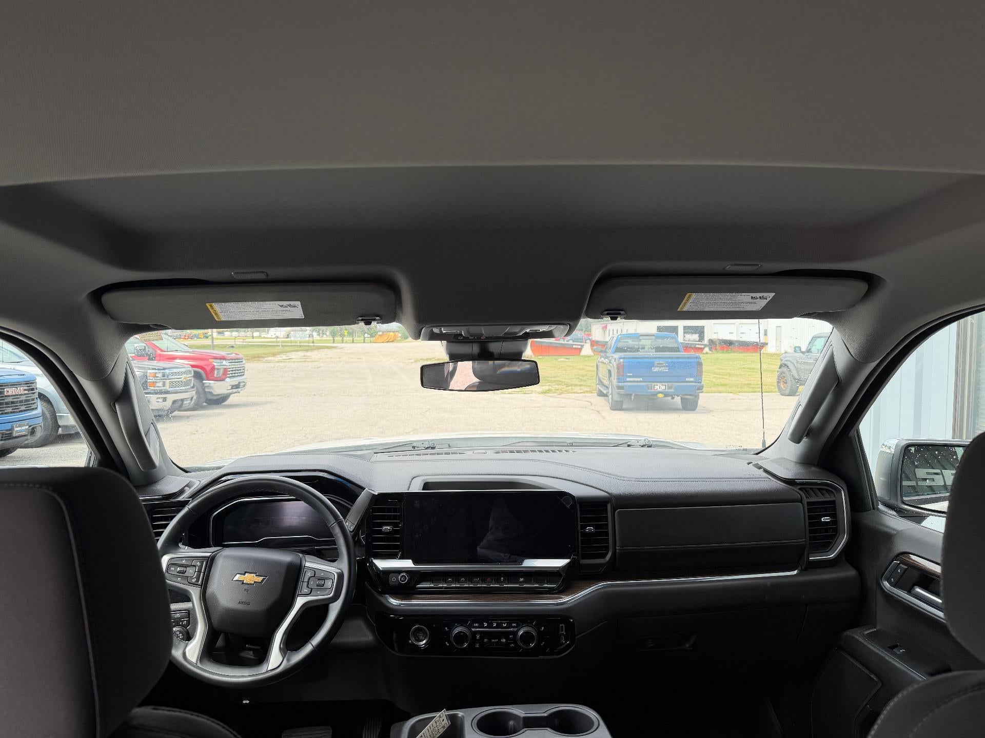 2023 Chevrolet Silverado 1500 LT (2FL)