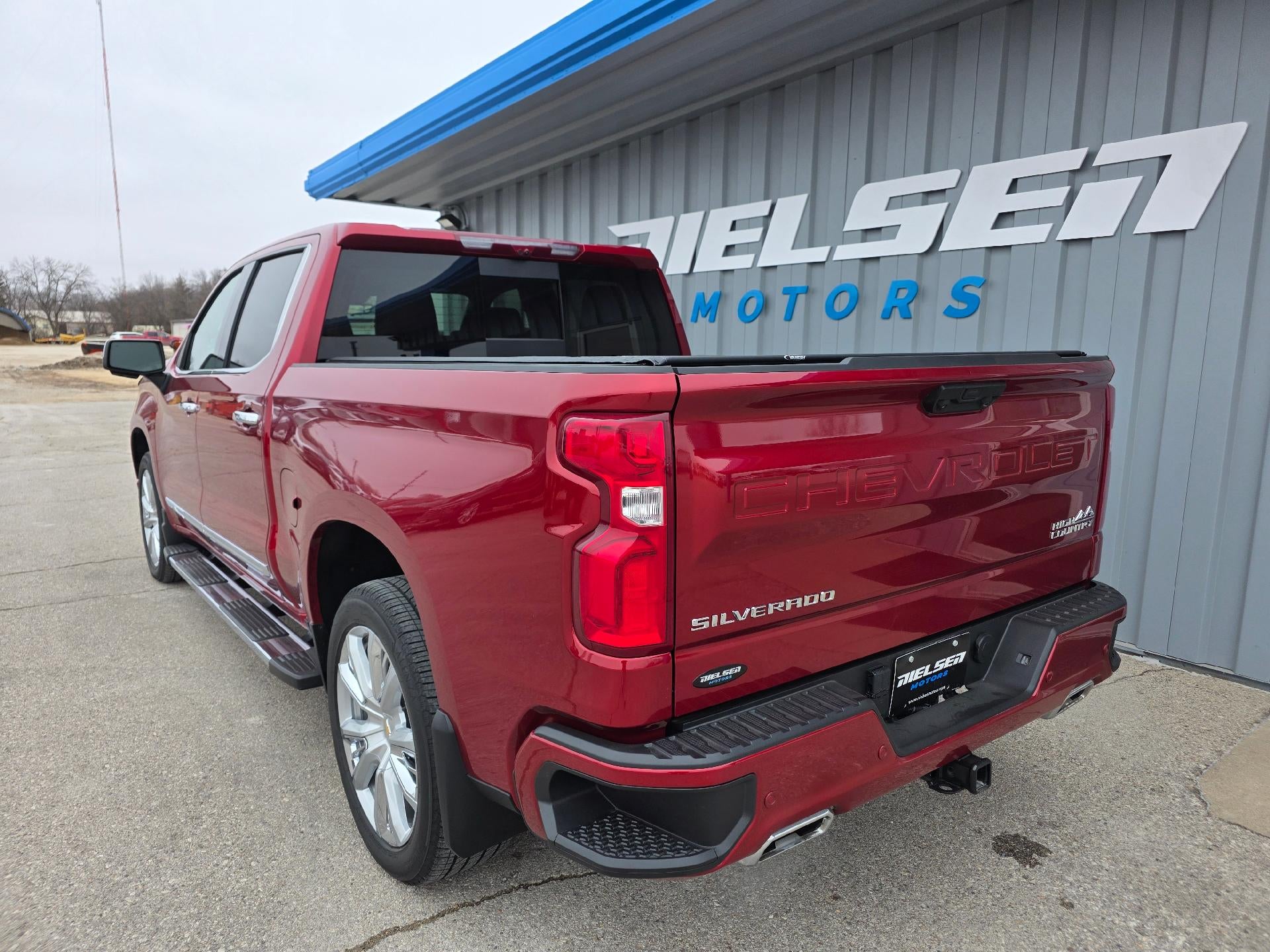 2025 Chevrolet Silverado 1500 High Country