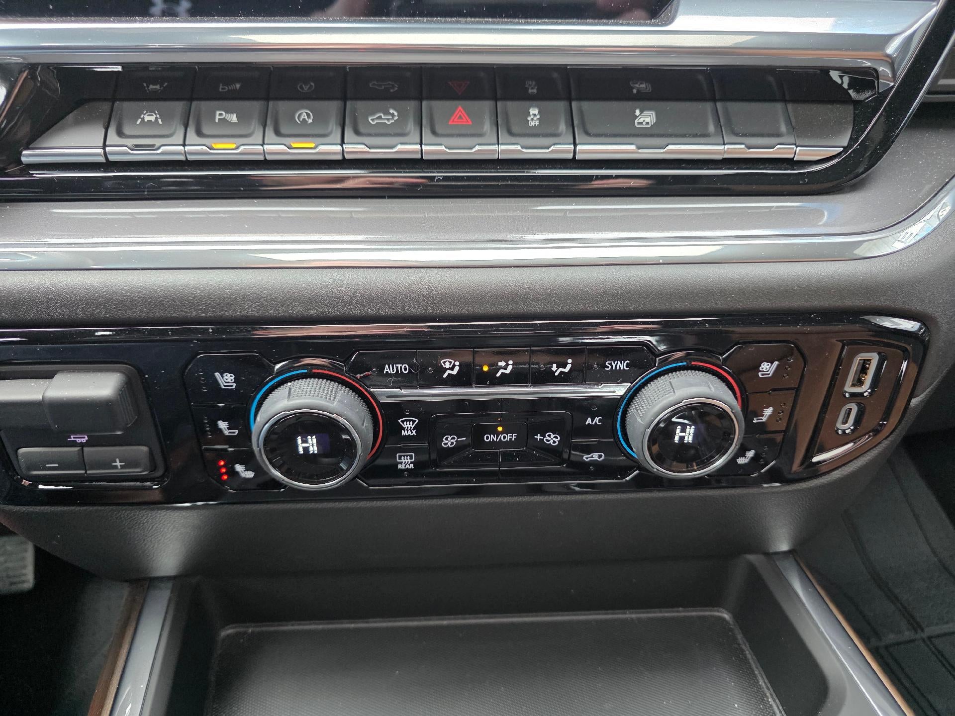 2025 Chevrolet Silverado 1500 High Country