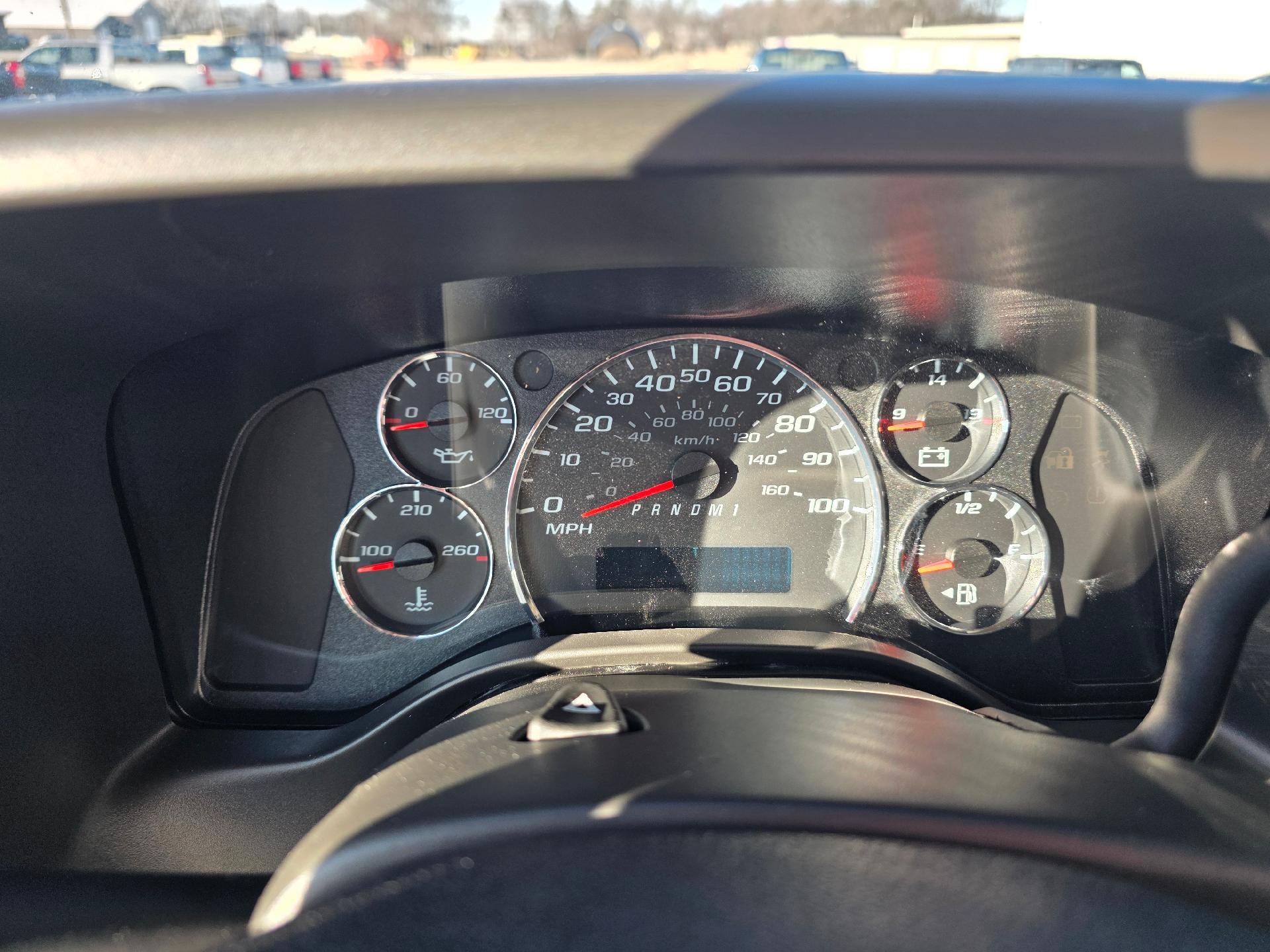 2025 Chevrolet Express Cargo 3500 WT