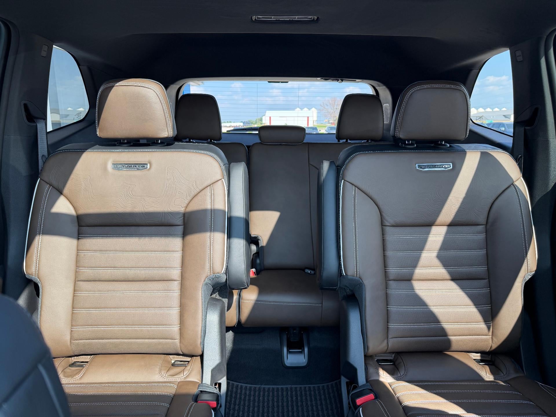 2027 GMC Acadia Denali Ultimate