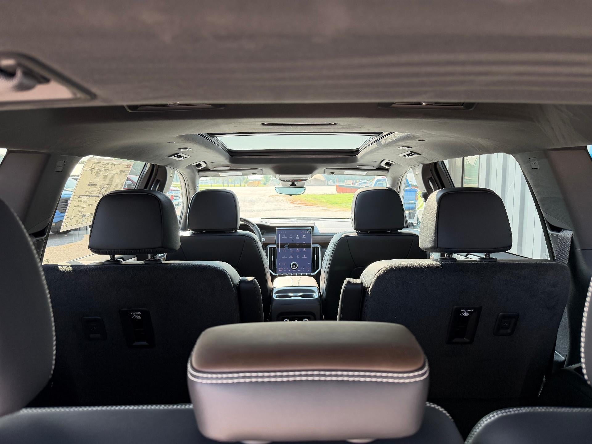 2027 GMC Acadia Denali Ultimate