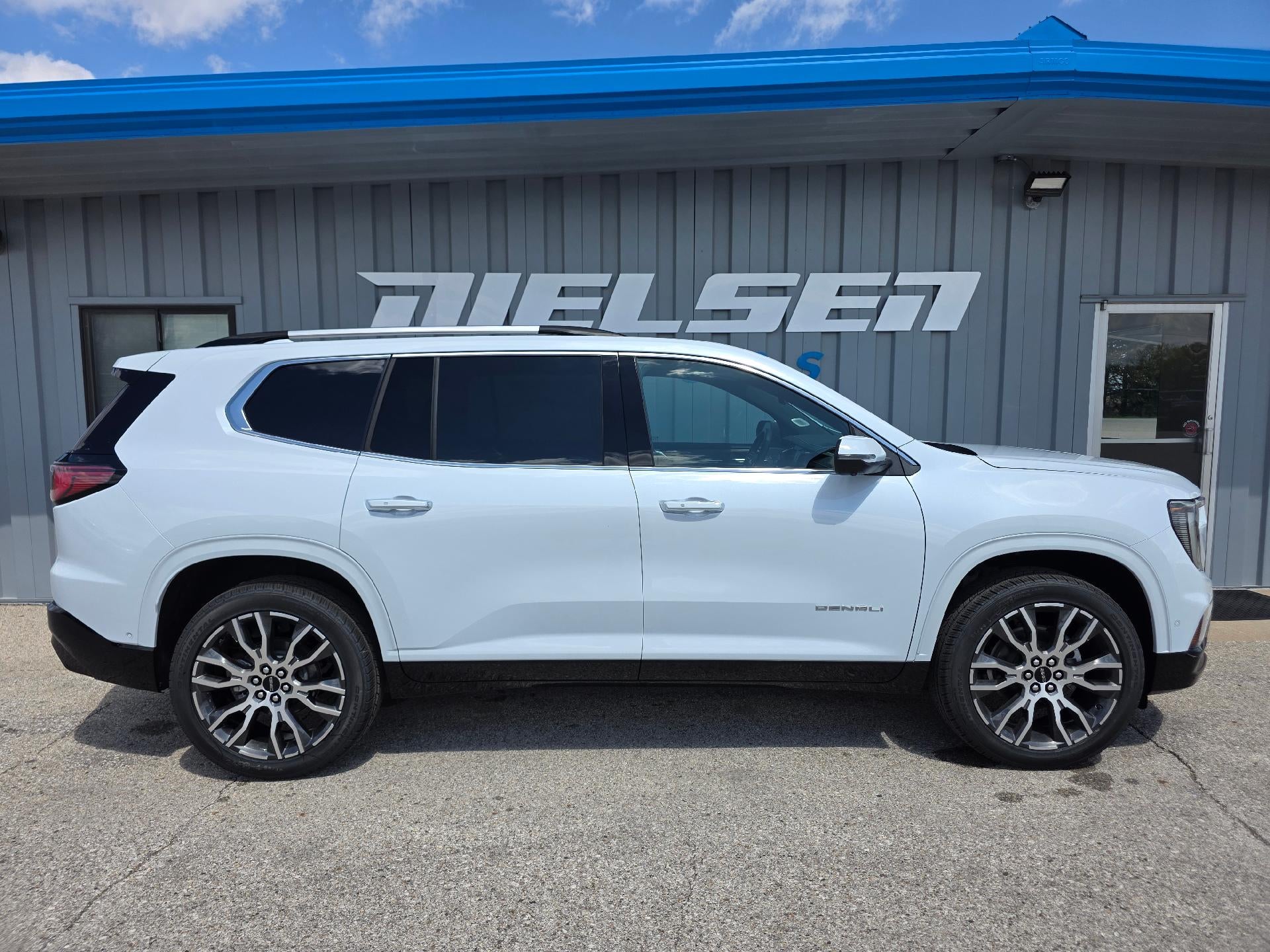 2026 GMC Acadia Denali Ultimate