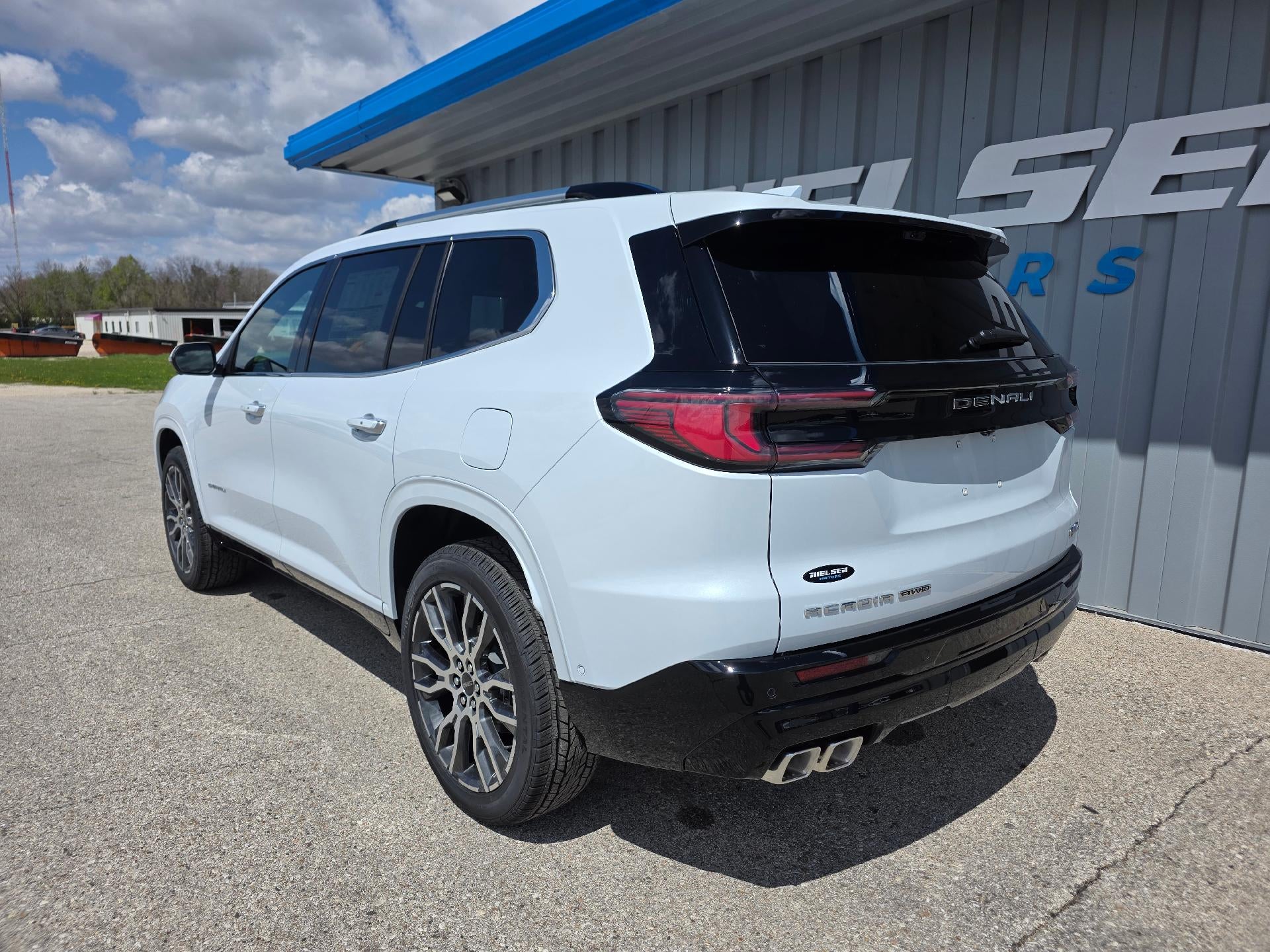 2026 GMC Acadia Denali Ultimate