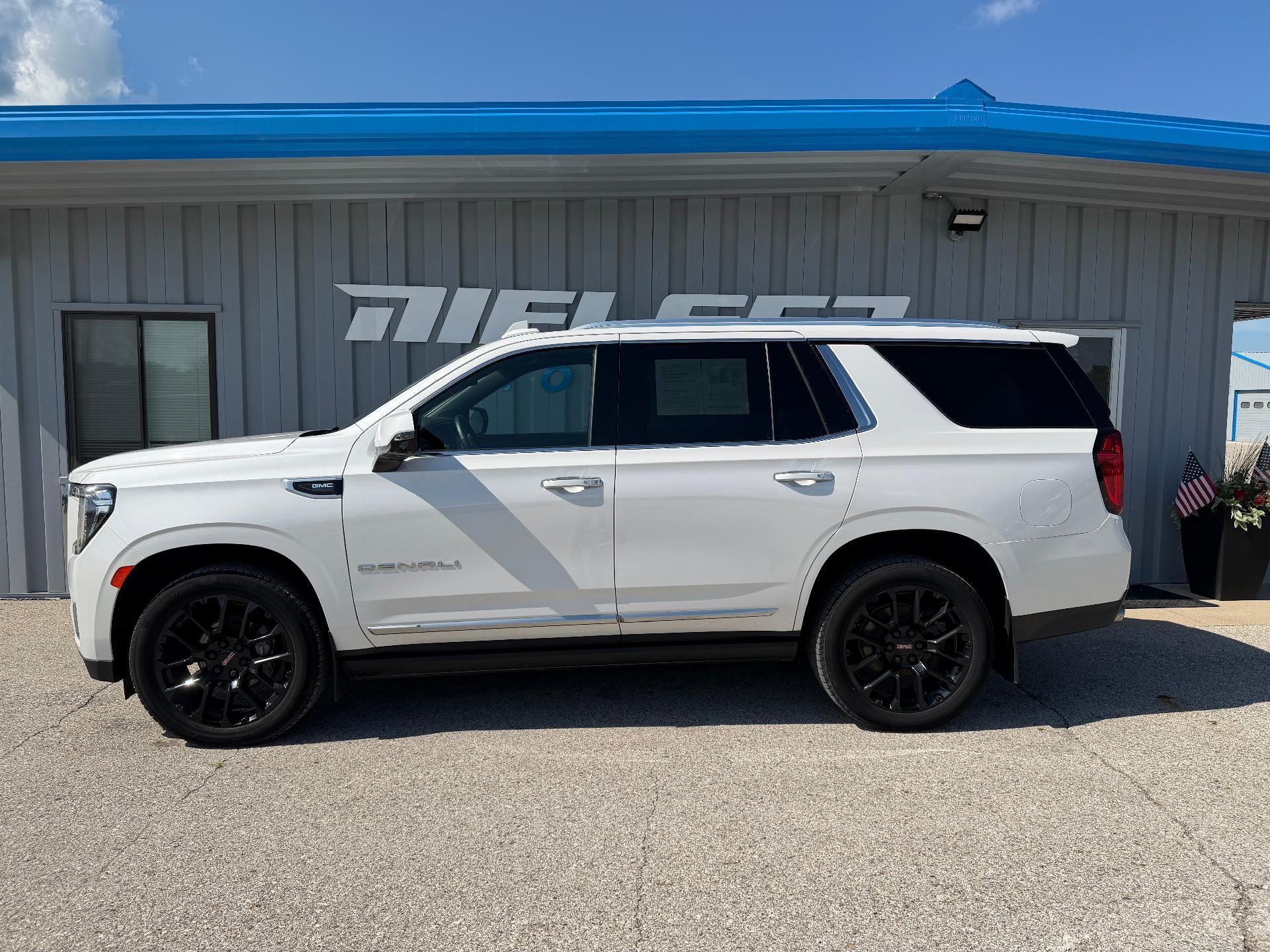 2022 GMC Yukon Denali