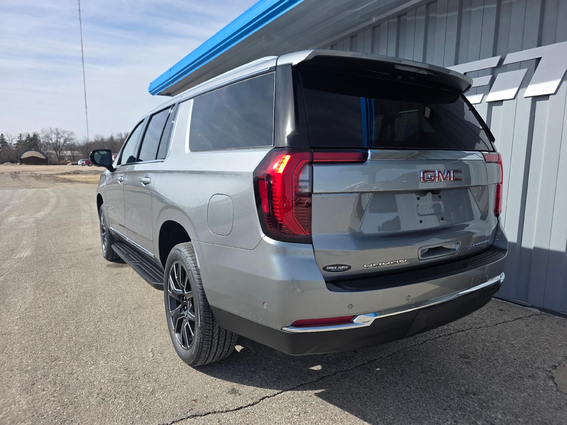 2026 GMC Yukon XL Elevation