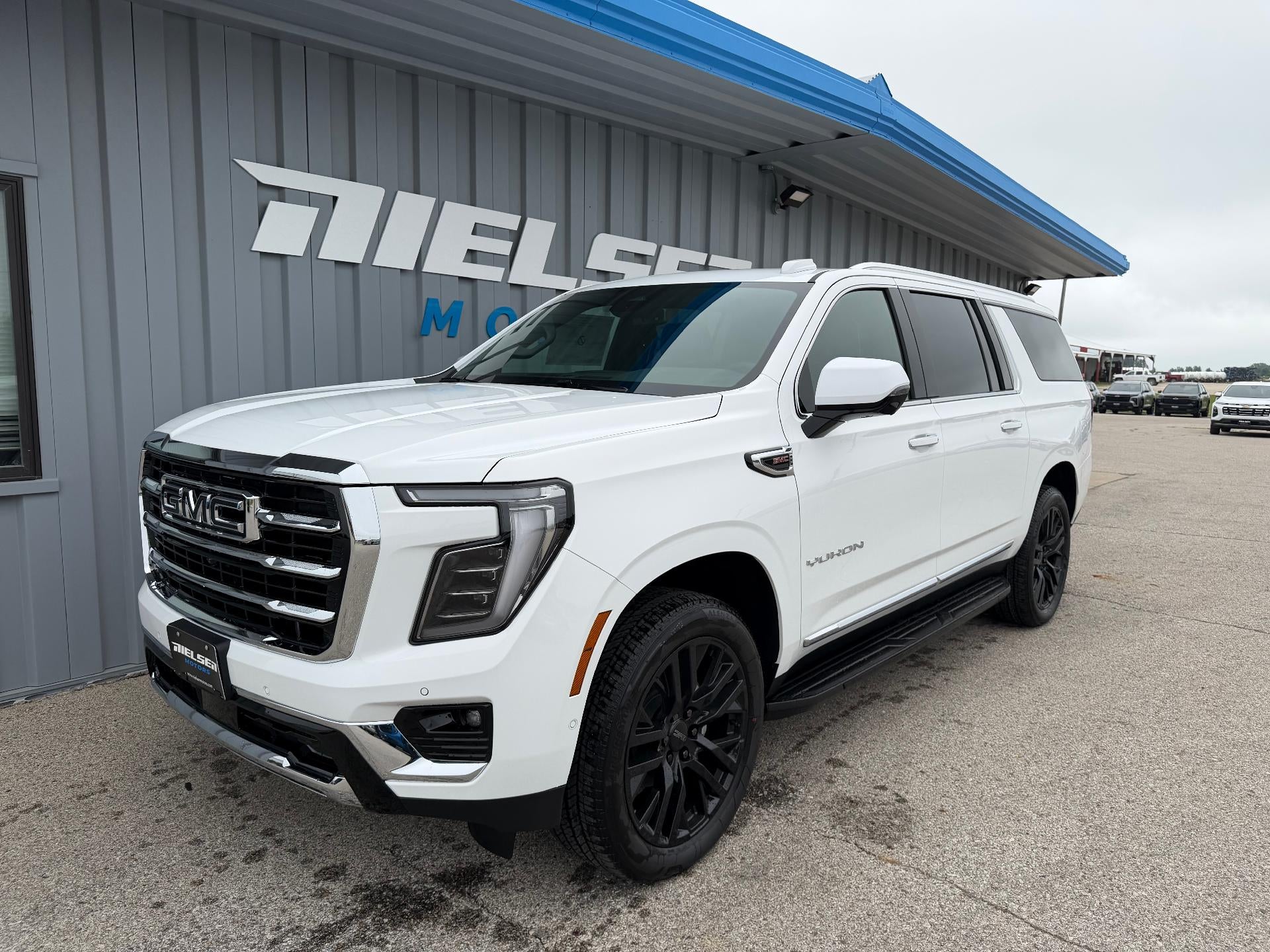 2026 GMC Yukon XL Elevation