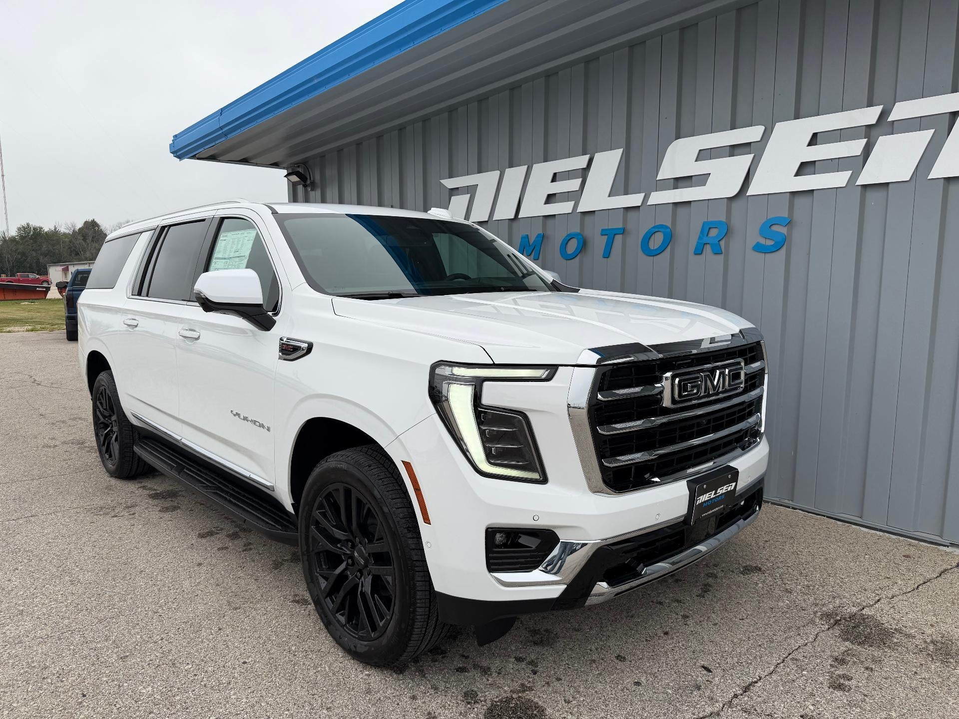 2026 GMC Yukon XL Elevation
