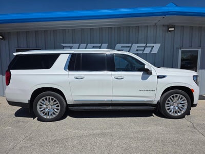 2023 GMC Yukon XL SLT