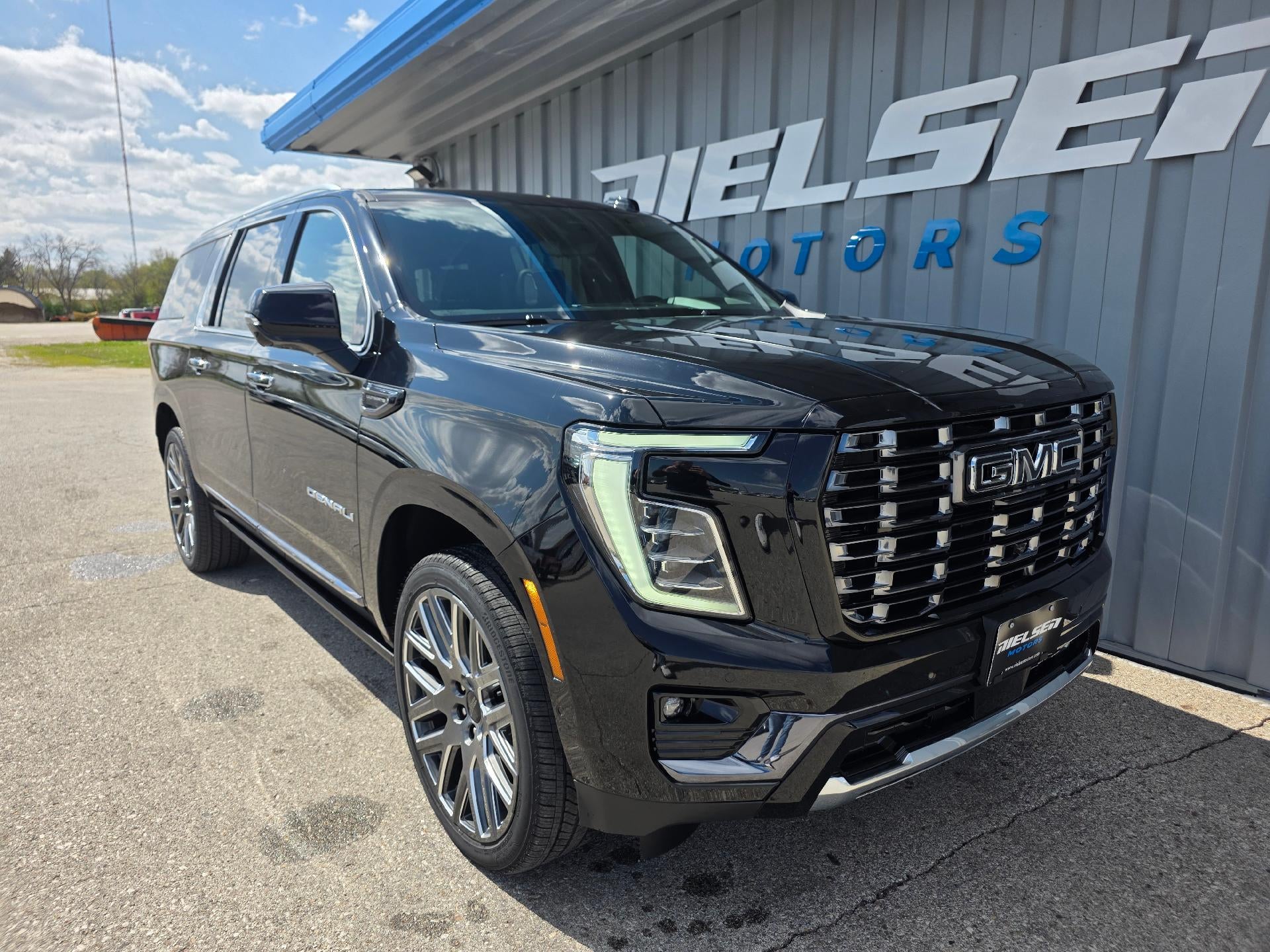 2026 GMC Yukon XL Denali Ultimate