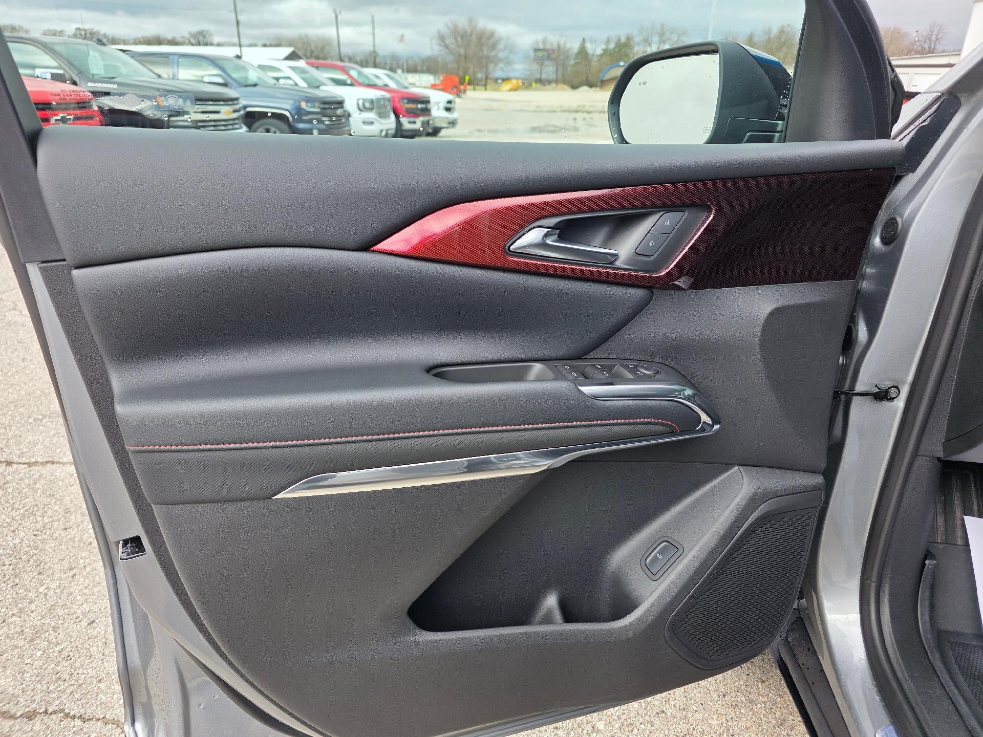 2025 Chevrolet Traverse Z71