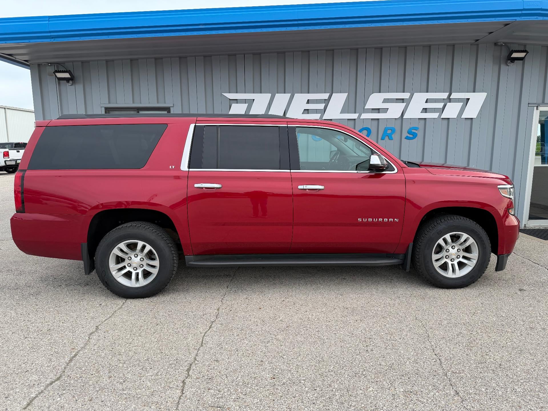 2015 Chevrolet Suburban LT