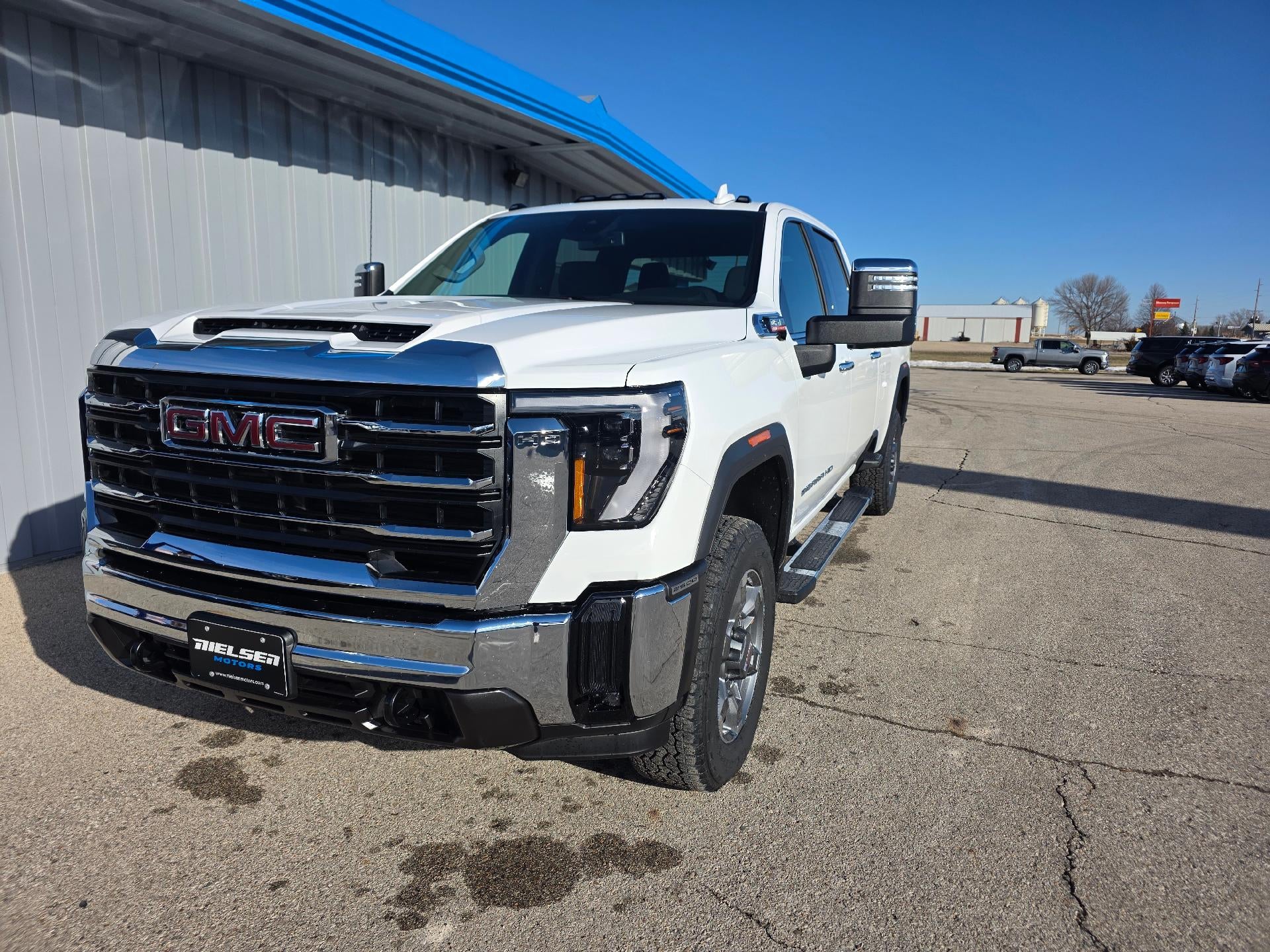2026 GMC Sierra 2500 HD SLT