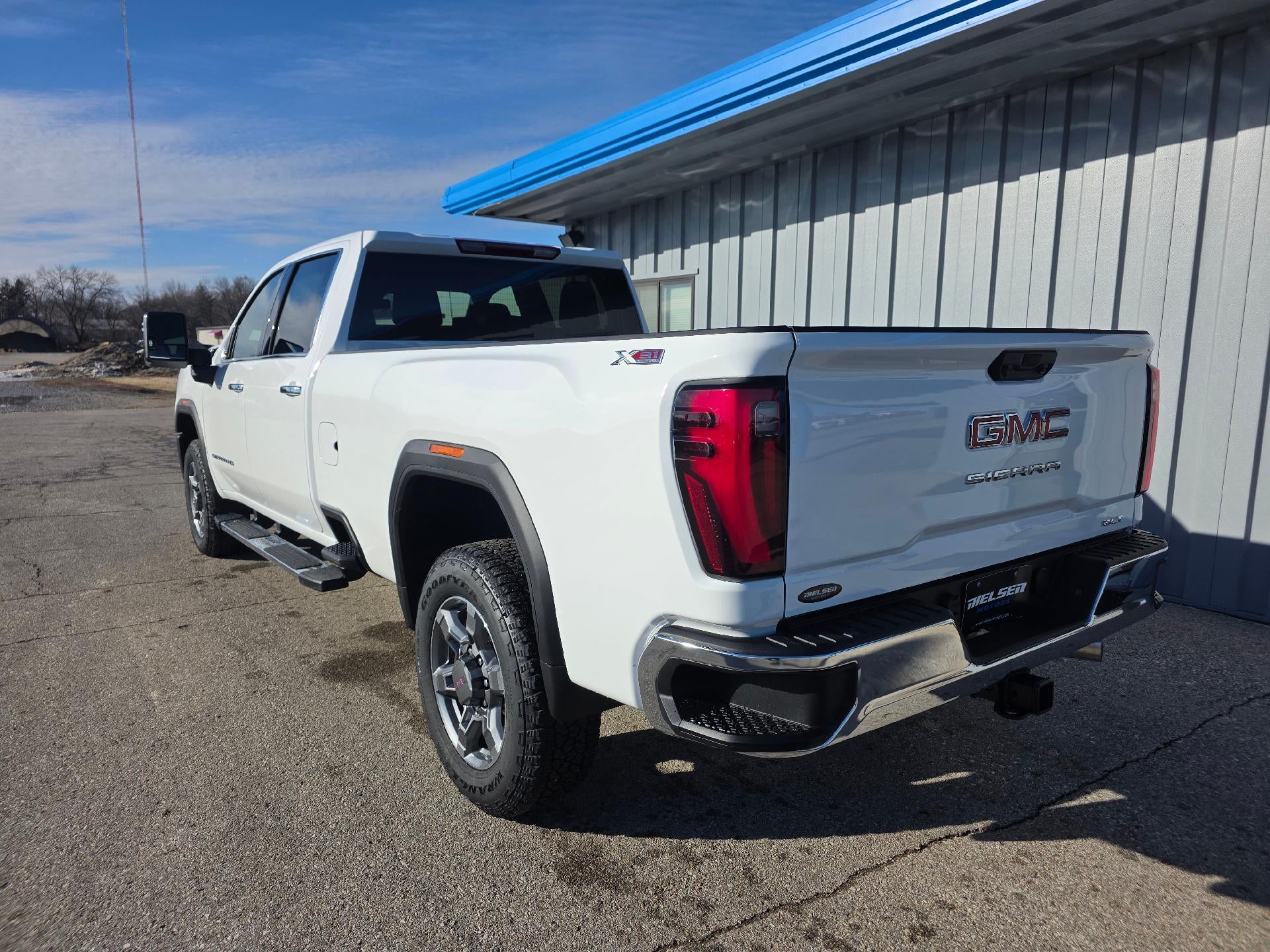 2026 GMC Sierra 2500 HD SLT