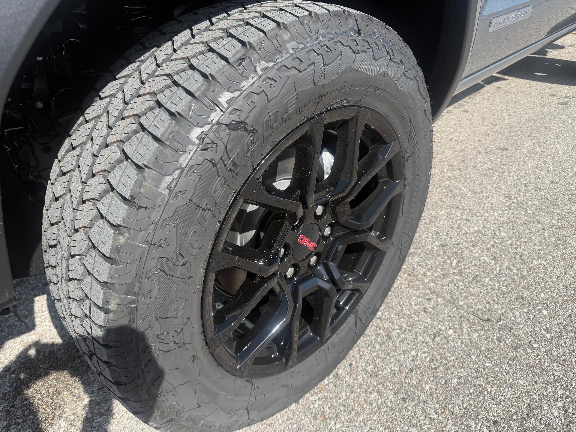 2026 GMC Canyon Elevation - Photo 11