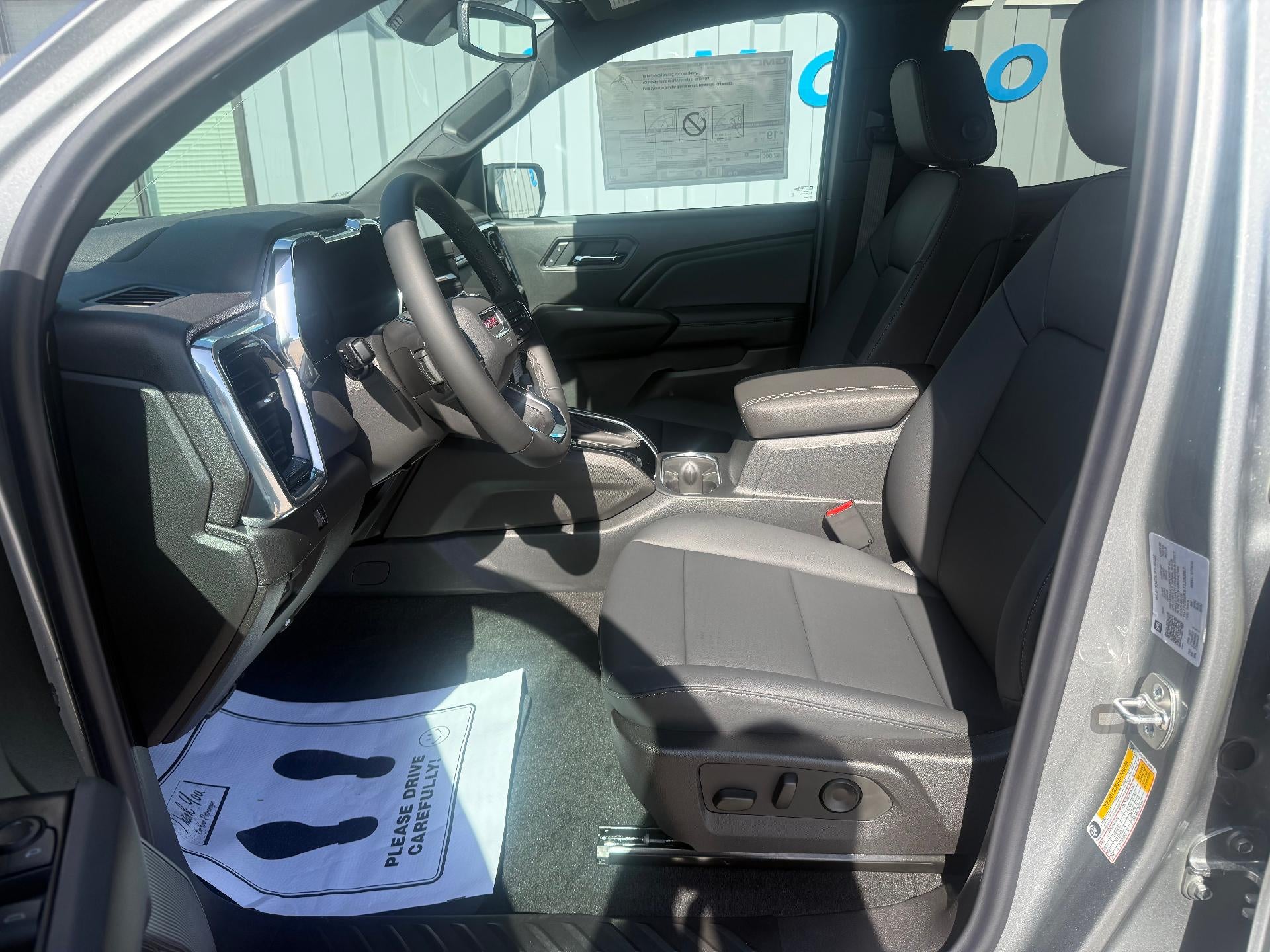 2026 GMC Canyon Elevation - Photo 12