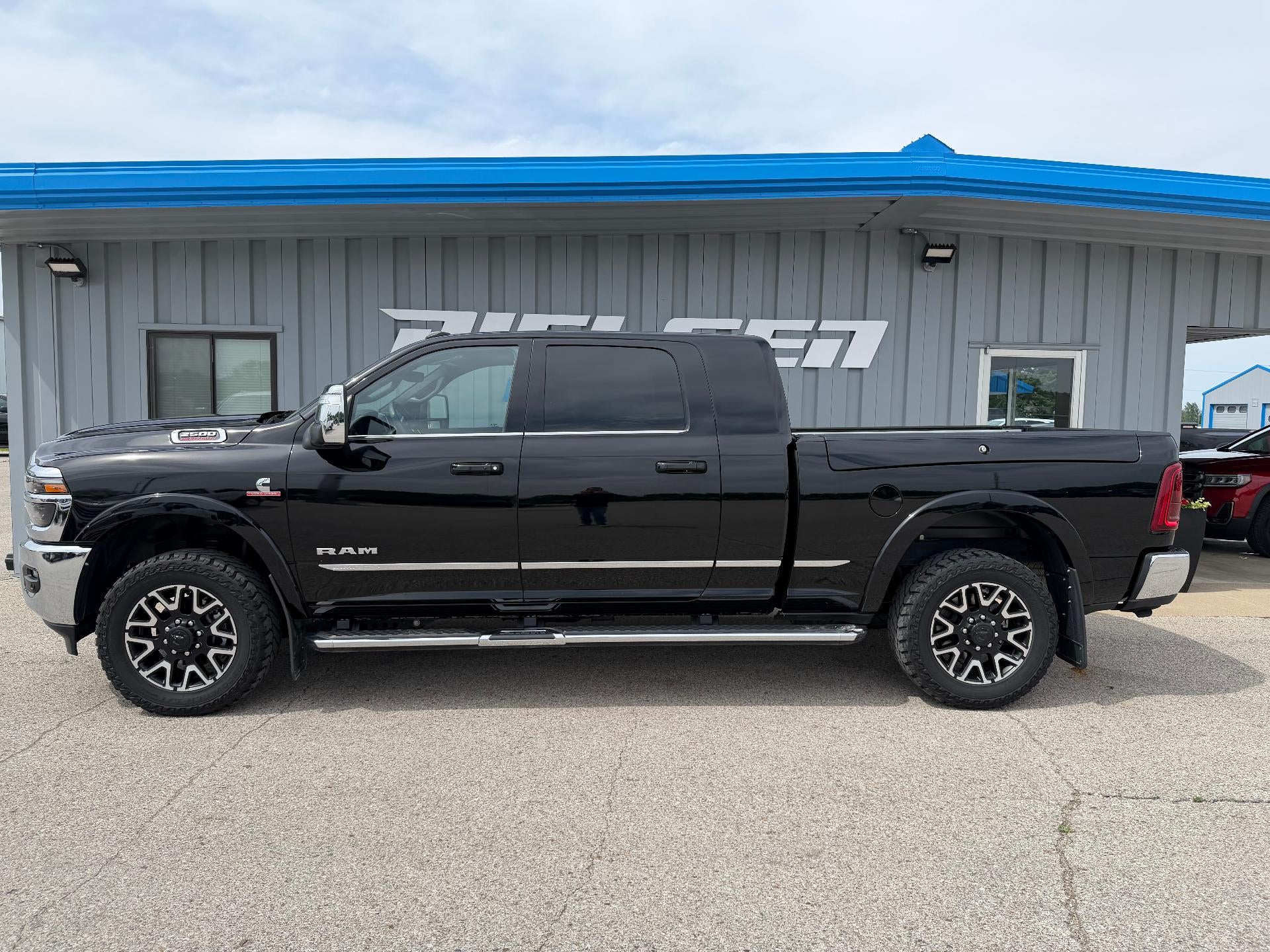 2025 RAM 2500 Limited 4X4 Mega Cab's photo