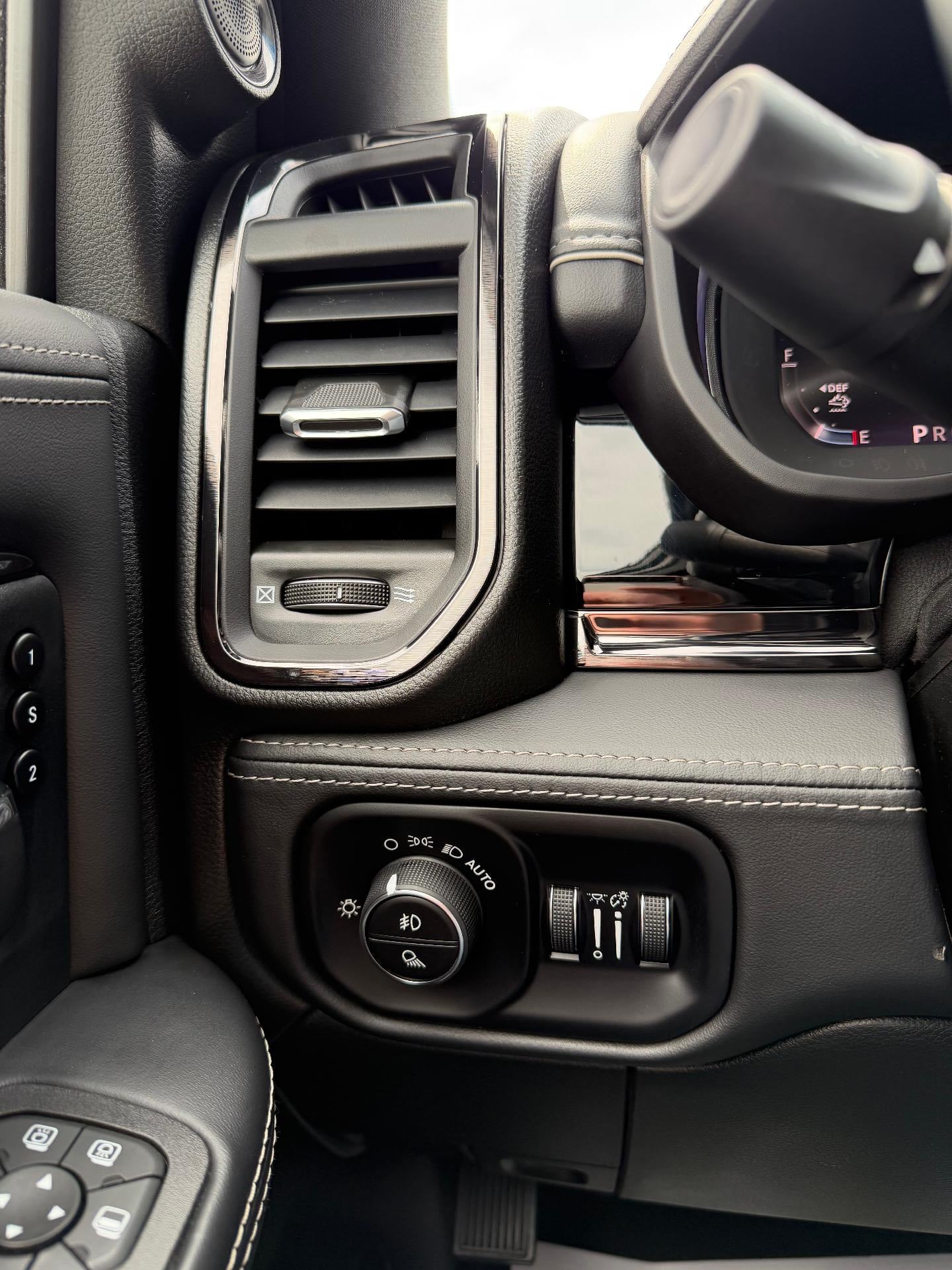 2025 RAM 2500 Limited