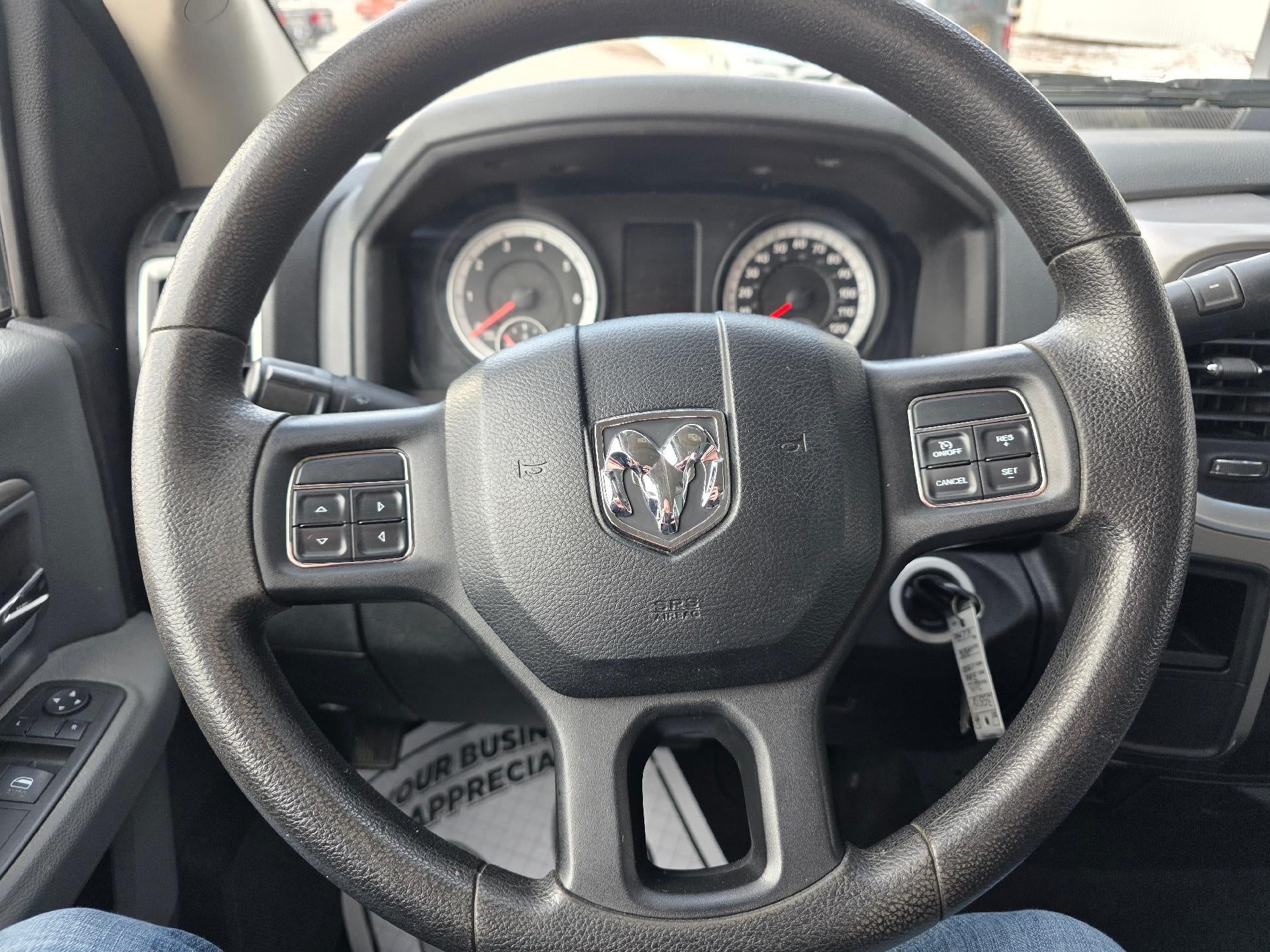 2013 RAM 1500 SLT