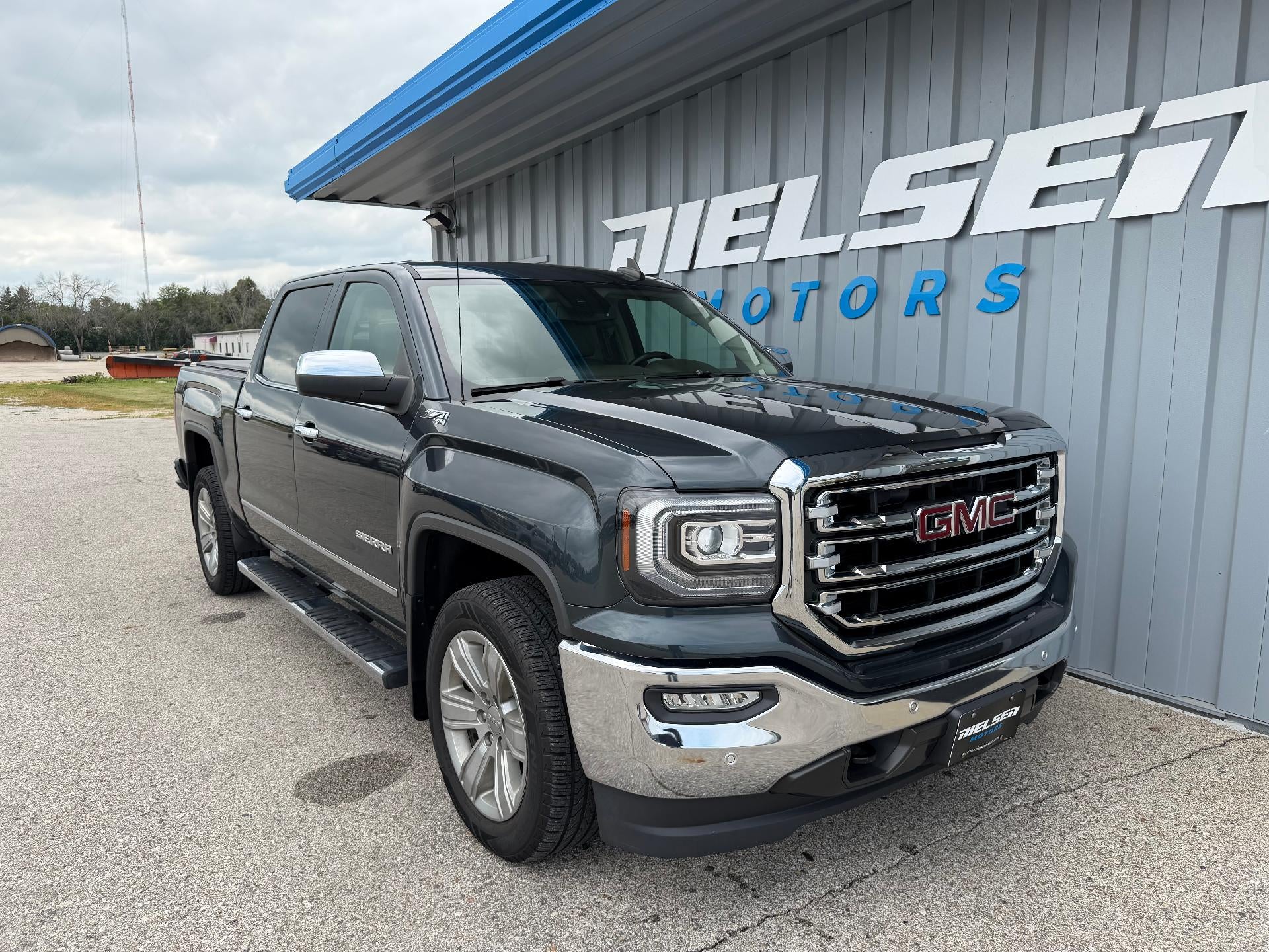 2018 GMC Sierra 1500 SLT