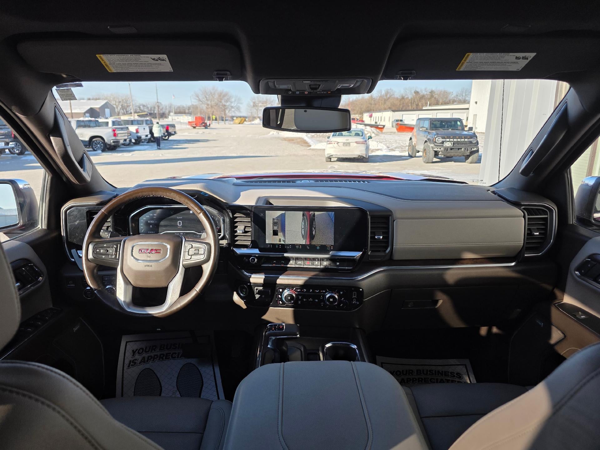 2023 GMC Sierra 1500 SLT