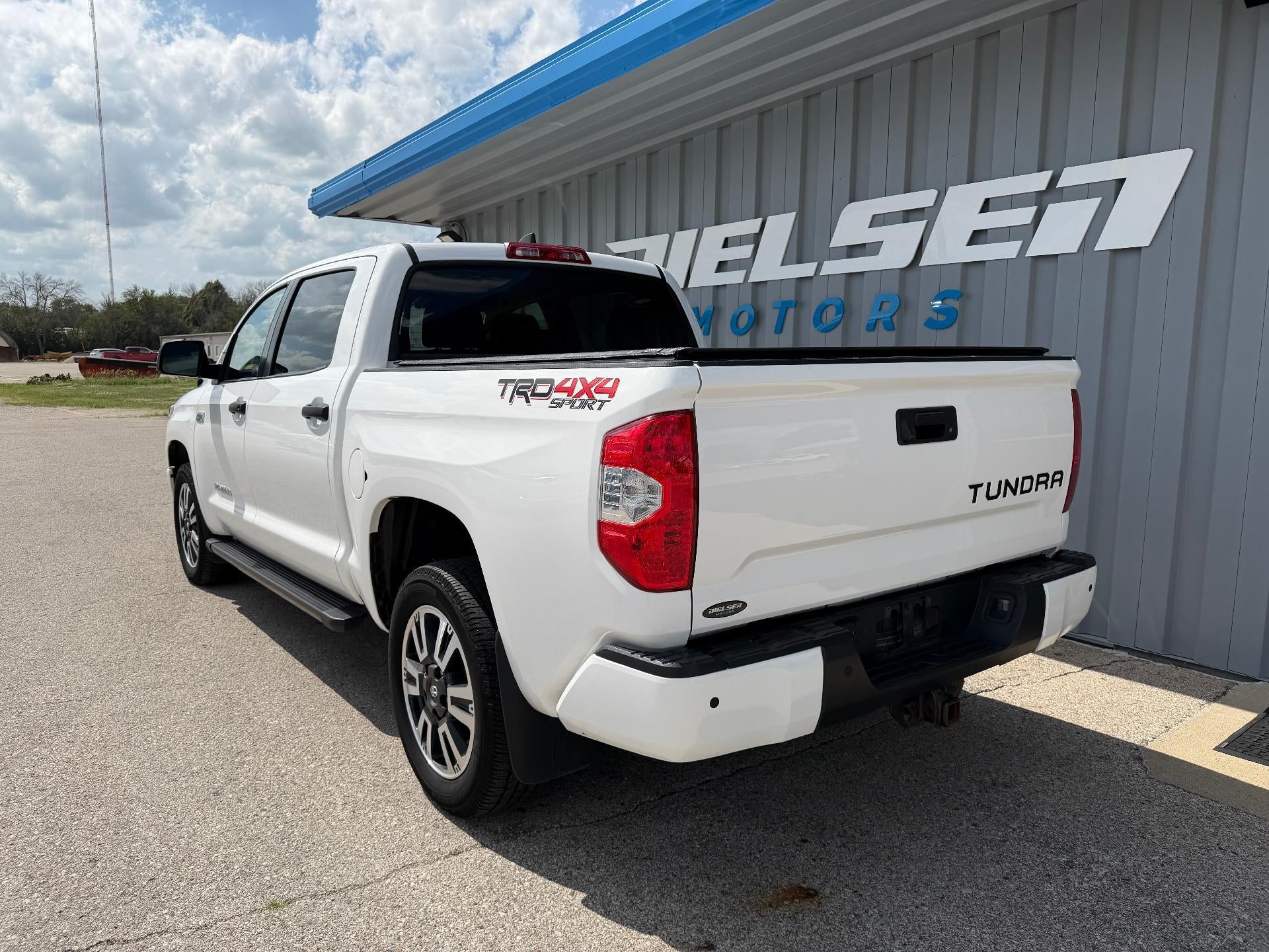 2020 Toyota Tundra 4WD SR5
