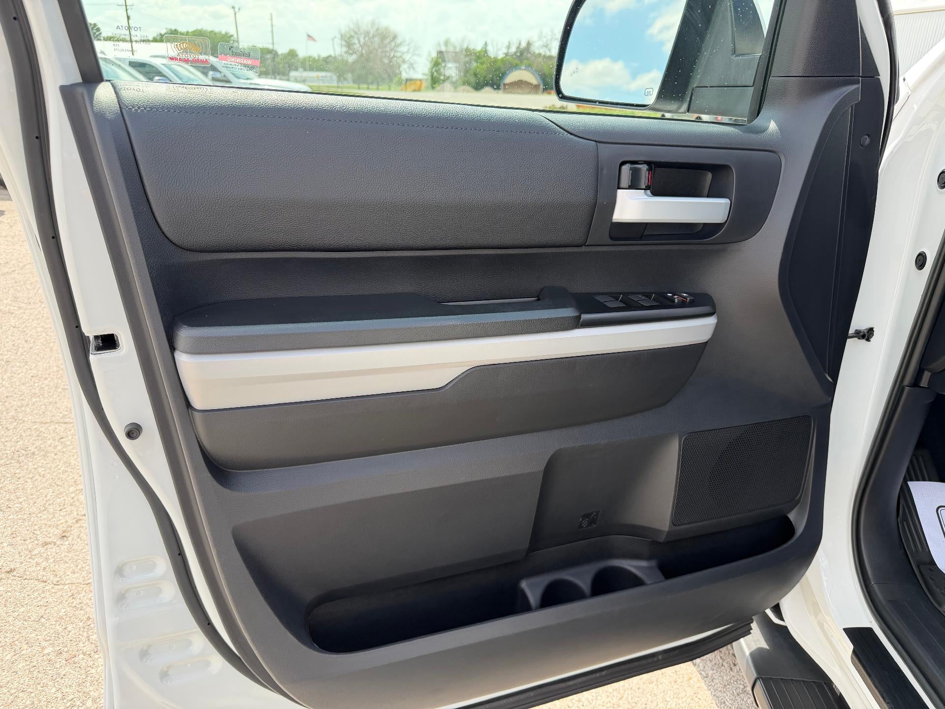 2020 Toyota Tundra 4WD SR5