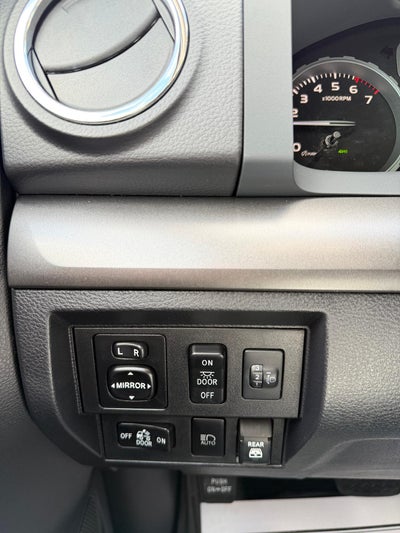 2020 Toyota Tundra 4WD SR5