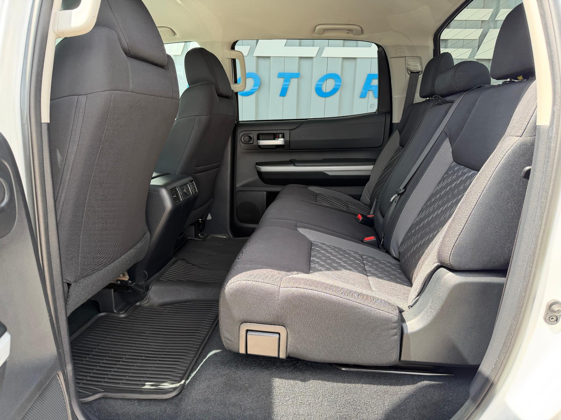 2020 Toyota Tundra 4WD SR5